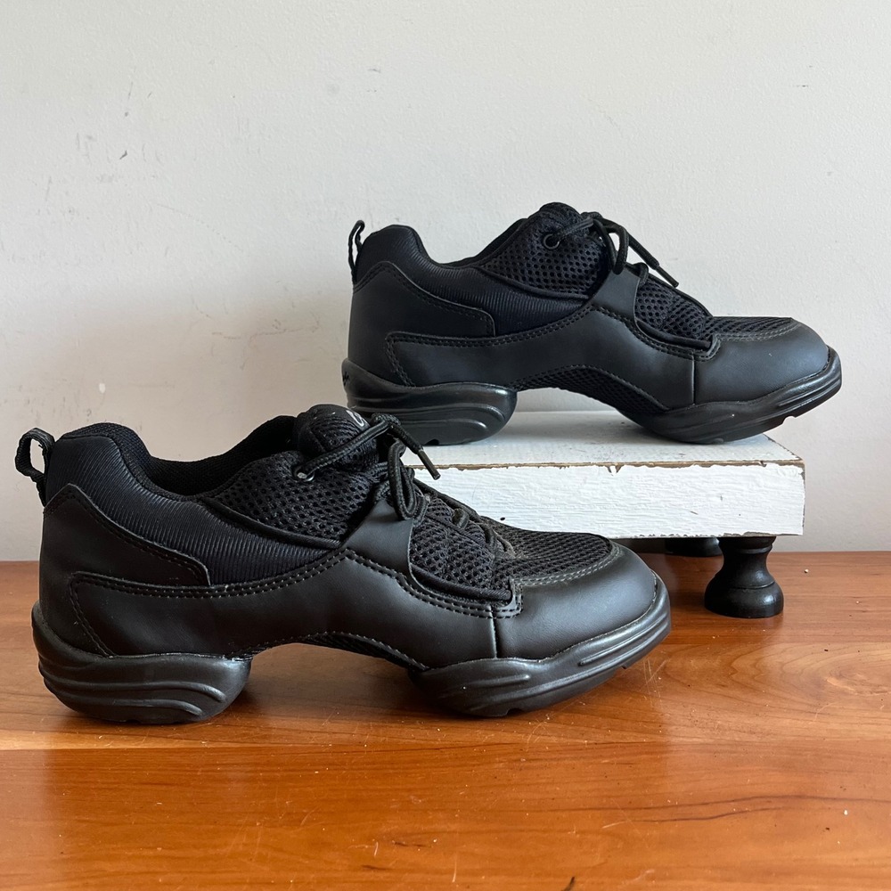 Capezio Fierce Dansneaker DS11 Black Split Sole Dance Shoes Mens 6.5 Womens 8.5